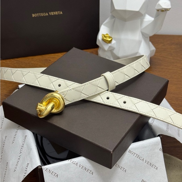Bottega Veneta Belts - Picture 3 of 3